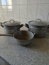 2 X  Alter Emaille Topf | grau